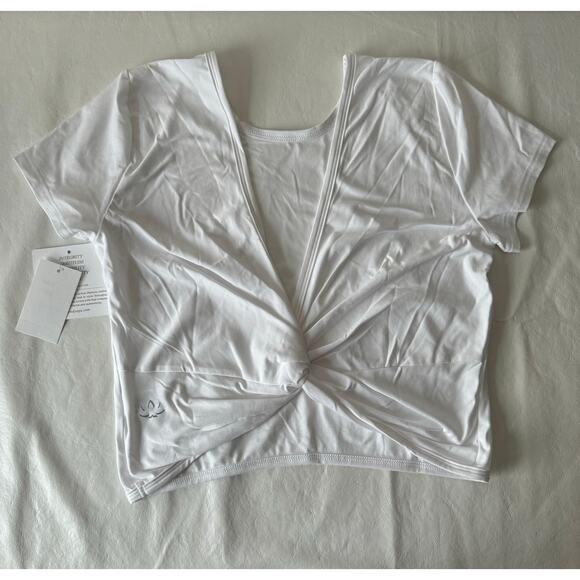 Beyond Yoga Featherweight Twist Out Tee in White Size M - Picture 5 of 10